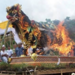 Ngaben: Upacara Pemakaman Hindu Bali yang Penuh Makna dan Keharmonisan